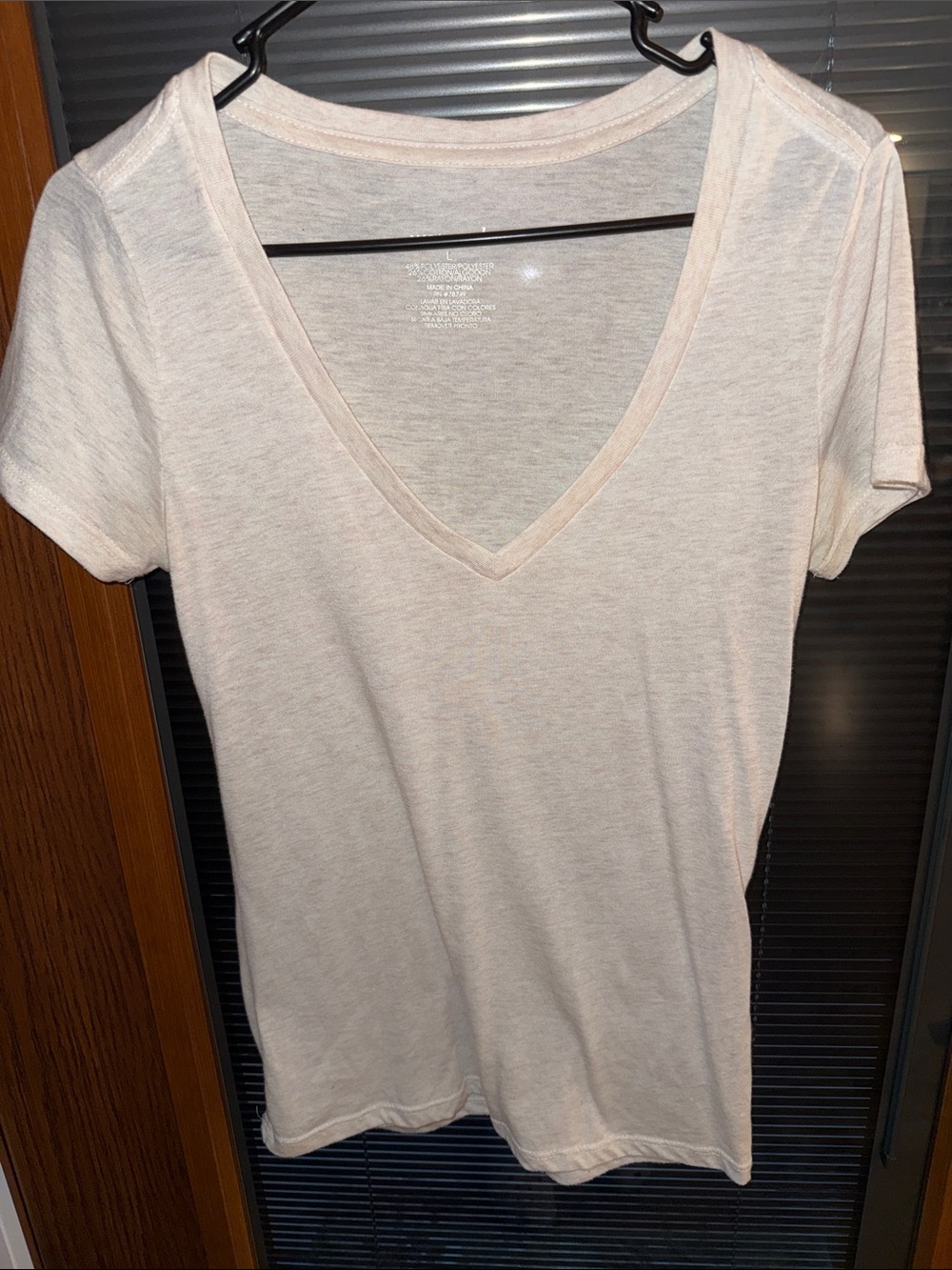 Wet Seal Pale Pink V-Neck Short Sleeve Tee